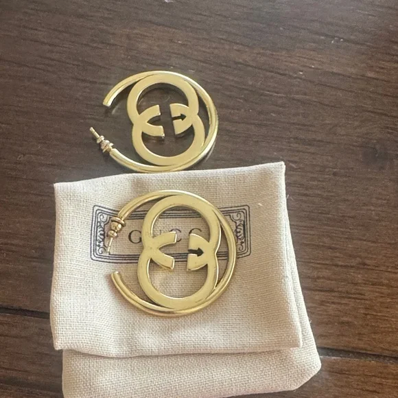 Gucci Gold Interlocking G Hoop Earrings - Picture 3 of 7
